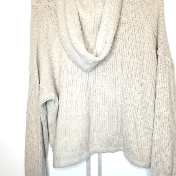 Knitted Hoodie - Picture 3 of 3